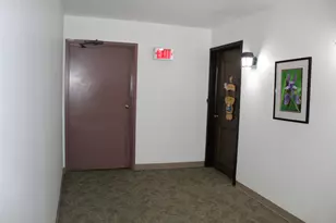 2929 Sunnyside Dr, Rockford, IL 61114 - Photo 2