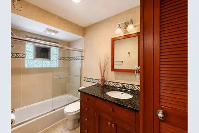 1016 Belleforte Avenue, Oak Park, IL 60302 - Photo 16