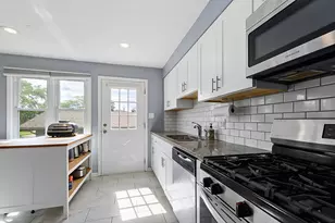 16242 Olcott Ave, Tinley Park, IL 60477 - Photo 6