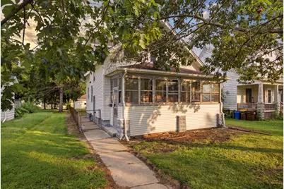 2132 9th Street, Rockford, IL 61104 - Photo 2