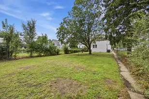 2132 9th St, Rockford, IL 61104 - Photo 26
