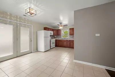 17550 Winston Court, Country Club Hills, IL 60478 - Photo 6
