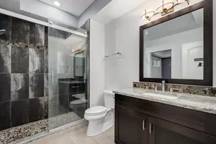 3713 N Ashland Ave, Chicago, IL 60613 - Photo 18
