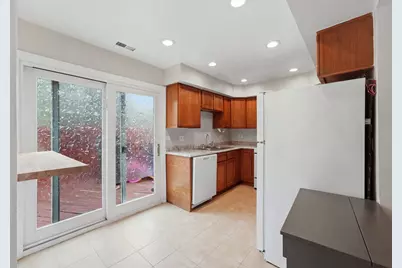 1784 Queensbury Circle #5714, Hoffman Estates, IL 60169 - Photo 6