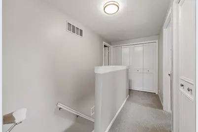 1784 Queensbury Circle #5714, Hoffman Estates, IL 60169 - Photo 28