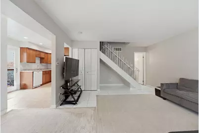 1784 Queensbury Circle #5714, Hoffman Estates, IL 60169 - Photo 10