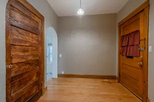 1932 W Touhy Ave, Chicago, IL 60626 - Photo 2
