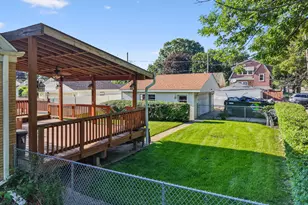 5800 Crain St, Morton Grove, IL 60053 - Photo 6