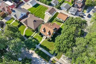 5800 Crain St, Morton Grove, IL 60053 - Photo 2