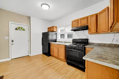 133 S 7th Avenue, Maywood, IL 60153 - Photo 12