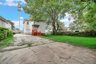 133 S 7th Ave, Maywood, IL 60153 - Photo 24