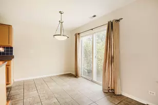 17426 Jordan Ln, Lockport, IL 60441 - Photo 6