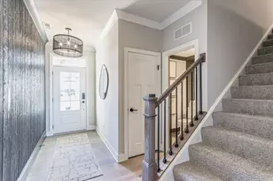 15426 W Amelia Cir, Lockport, IL 60441 - Photo 2
