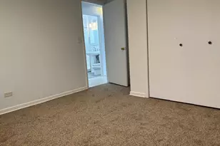 5700 W Montrose Ave, Chicago, IL 60634 - Photo 28