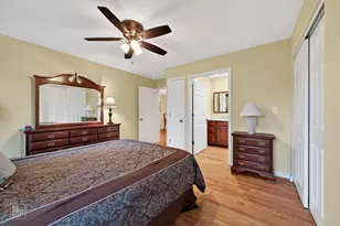 606 Banbury Ct, Roselle, IL 60172 - Photo 12