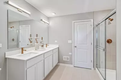148 Piper Glen Avenue, Oswego, IL 60543 - Photo 20
