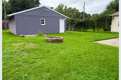 906 Van Buren Street, Streator, IL 61364 - Photo 16