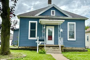 906 Van Buren St, Streator, IL 61364 - Photo 2