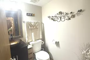 683 Primrose Ln, Matteson, IL 60443 - Photo 16