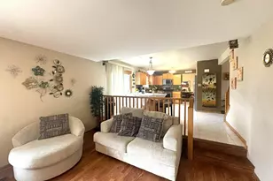 683 Primrose Ln, Matteson, IL 60443 - Photo 8