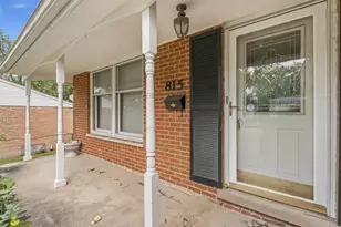 815 Blackhawk Dr, University Park, IL 60484 - Photo 36