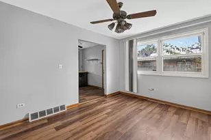 815 Blackhawk Dr, University Park, IL 60484 - Photo 22