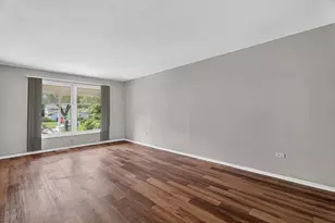 815 Blackhawk Dr, University Park, IL 60484 - Photo 4
