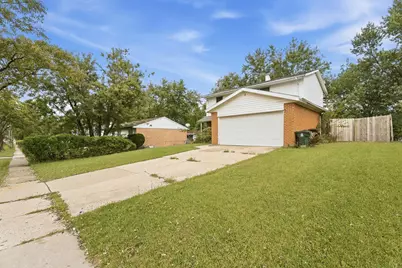 815 Blackhawk Drive, University Park, IL 60484 - Photo 34