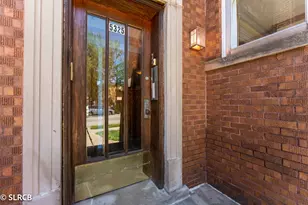 5325 W Montrose Ave, Chicago, IL 60641 - Photo 2