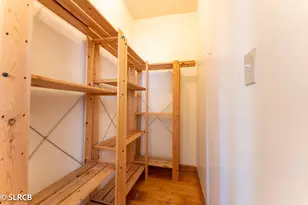 5325 W Montrose Ave, Chicago, IL 60641 - Photo 12