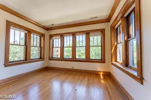 5325 W Montrose Ave, Chicago, IL 60641 - Photo 22