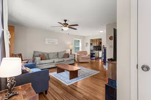 2135 Ivy Ct, Champaign, IL 61821 - Photo 8