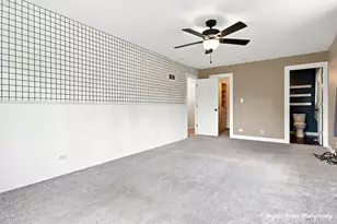 430 Shagbark Ln, Lindenhurst, IL 60046 - Photo 26