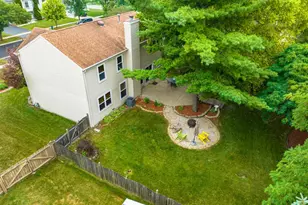 1324 Nantucket Ct, Carol Stream, IL 60188 - Photo 28