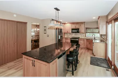 1324 Nantucket Court, Carol Stream, IL 60188 - Photo 10