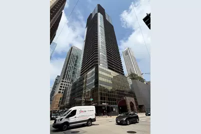 10 E Ontario Street #3608, Chicago, IL 60611 - Photo 4