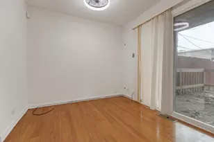 12109 S Indiana Ave, Chicago, IL 60628 - Photo 6