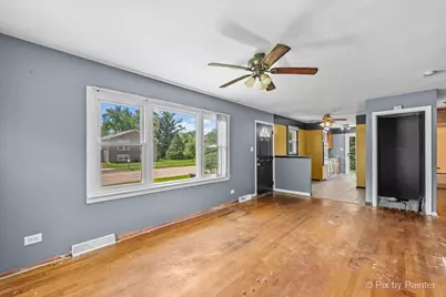 239 Vista Road, Lake Zurich, IL 60047 - Photo 4
