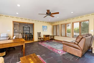 1937 Nottingham Ln, Wheaton, IL 60189 - Photo 14