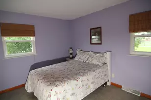 212 Valleyview Dr, Orangeville, IL 61060 - Photo 12