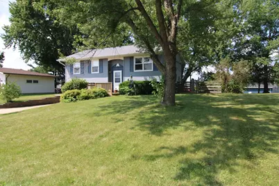 212 Valley View Drive, Orangeville, IL 61060 - Photo 2