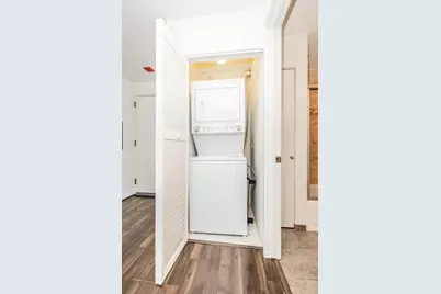 545 N Dearborn Street #W1409, Chicago, IL 60654 - Photo 24