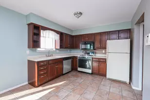 10 Briarcliff Ct, Bourbonnais, IL 60914 - Photo 8