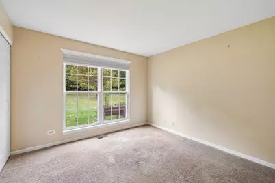 17116 W Cunningham Court, Libertyville, IL 60048 - Photo 10