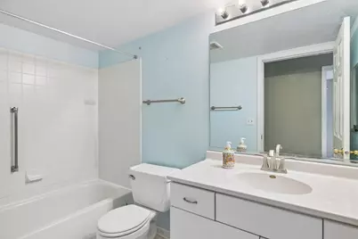 17116 W Cunningham Court, Libertyville, IL 60048 - Photo 14