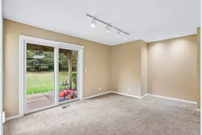 17116 W Cunningham Court, Libertyville, IL 60048 - Photo 8