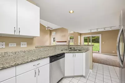 17116 W Cunningham Court, Libertyville, IL 60048 - Photo 6