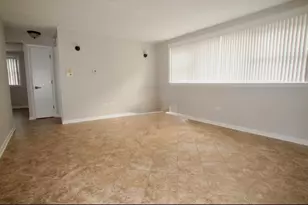 10931 S Lloyd Dr, Worth, IL 60482 - Photo 2