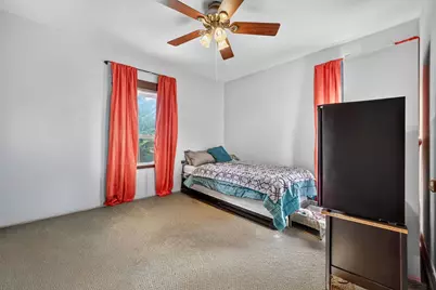 315 N 12th Street, Rochelle, IL 61068 - Photo 16