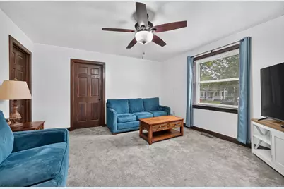 315 N 12th Street, Rochelle, IL 61068 - Photo 6